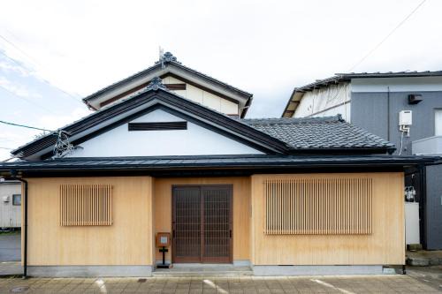 Onsen Apartment | あわら温泉湯のまち広場横の湯の花別邸