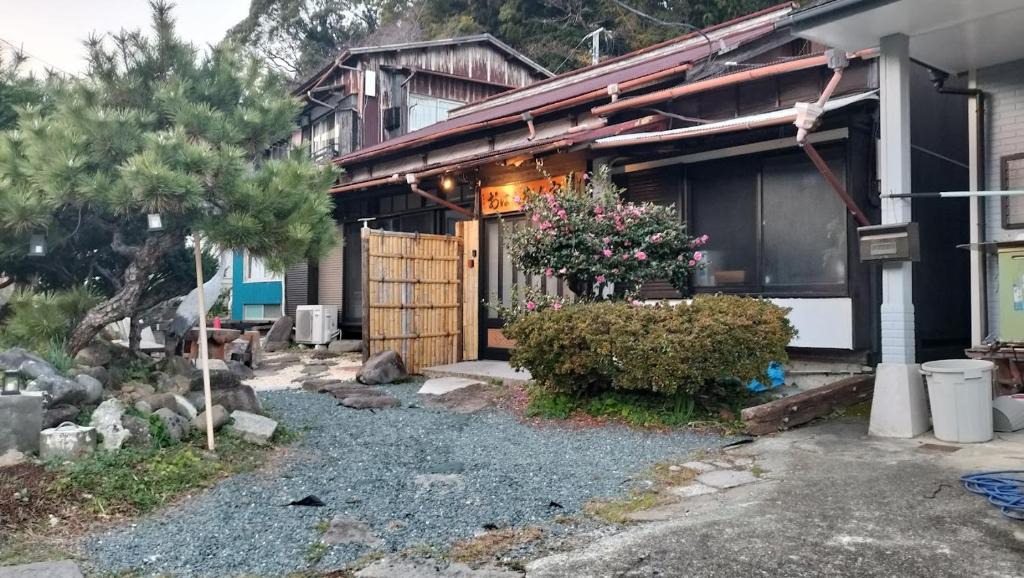 Miyakami Apartment | 古民家おばあちゃん家Grandma's HouseYugawaraHakoneAtami