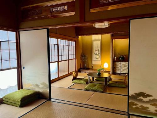 Tajimi House | 民泊 Vacation rental "Tajimi-jyuku Kitaya" Base for trips to Ghibli Park,Tsumago-juku,Magome-juku