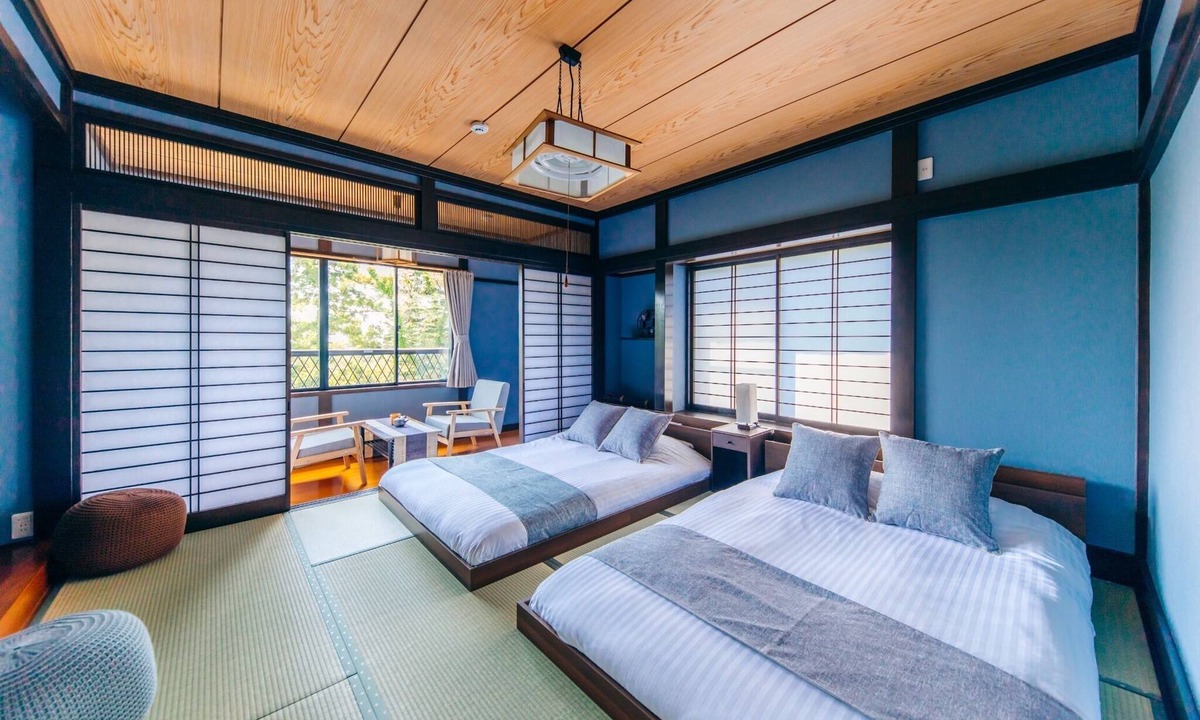 Futo House | Azure Palace Izukogen /Ito Shizuoka