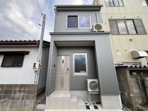 Fukui House | B棟 新築 福井駅徒歩20分 民泊 eclat エクラ 松本B