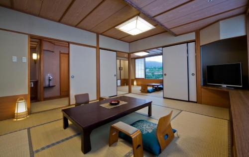 Ogoto Hotel | Biwako Grand Hotel Kyo-Ohmi