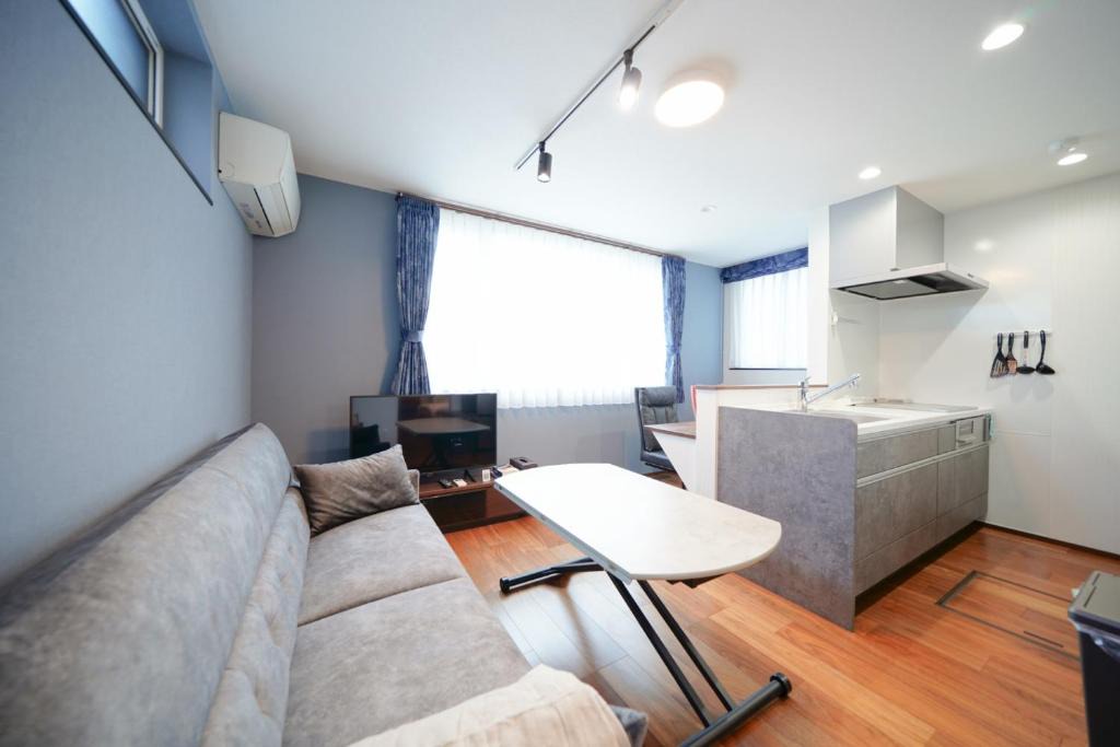 Kita Ward Apartment | Casa Antonio A モダン空間 駅近&空港バス 駐車場付