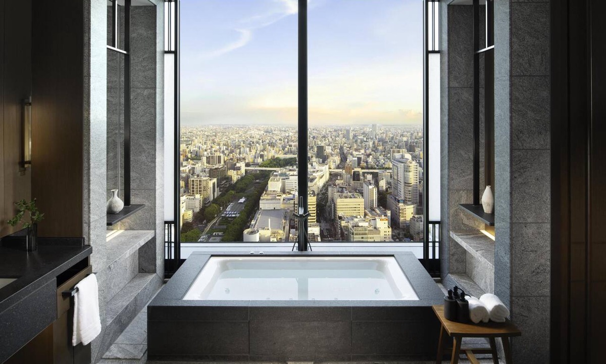 Sakae Hotel | Conrad Nagoya