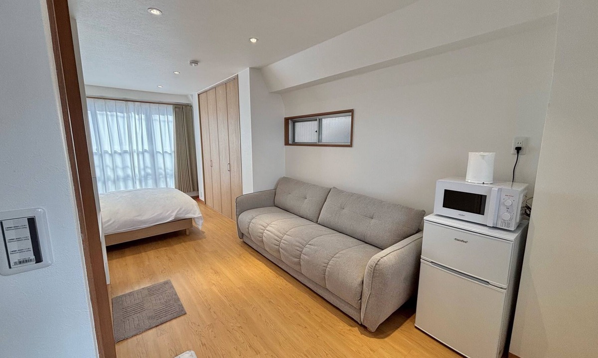 Minamiotsuka House | cozey retreat otsuka