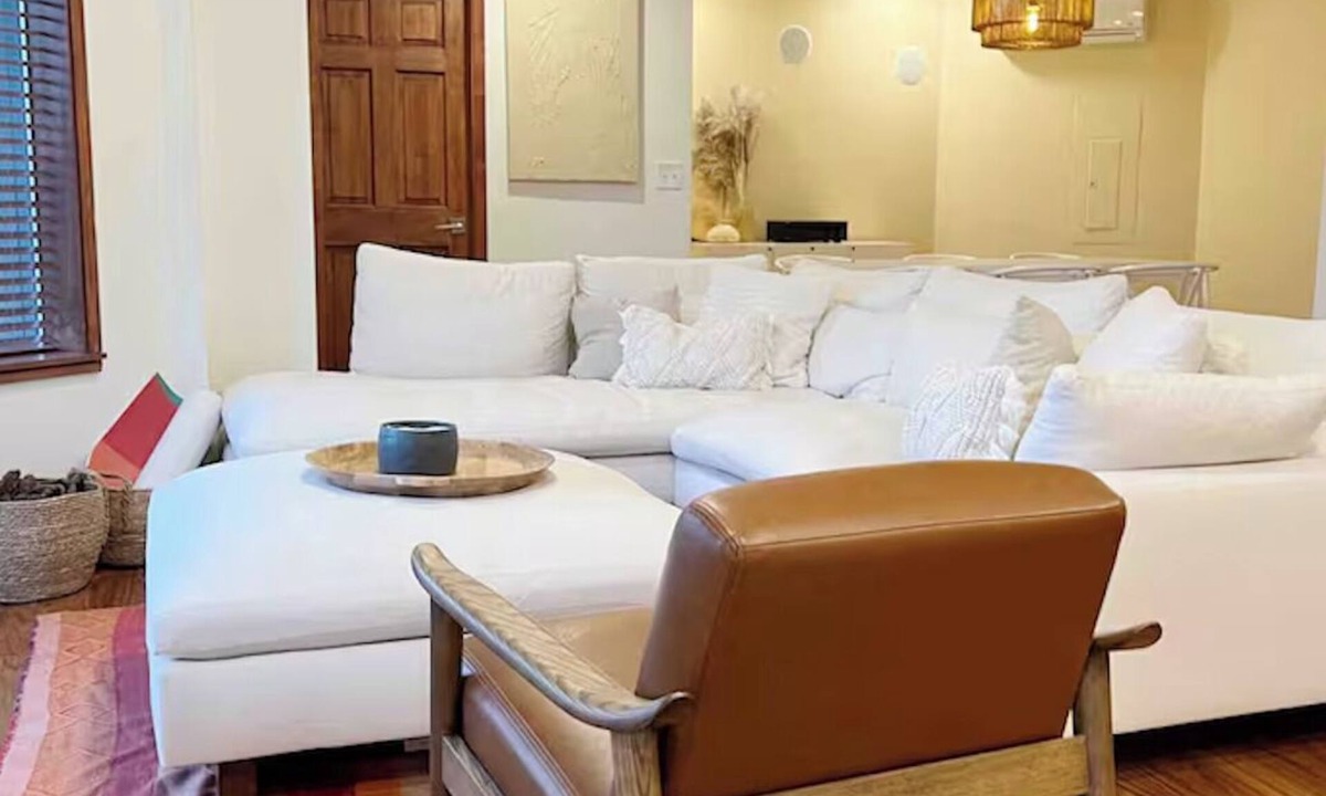 Prosser House | Cozy Two Bedroom River Front Getaway Share Save