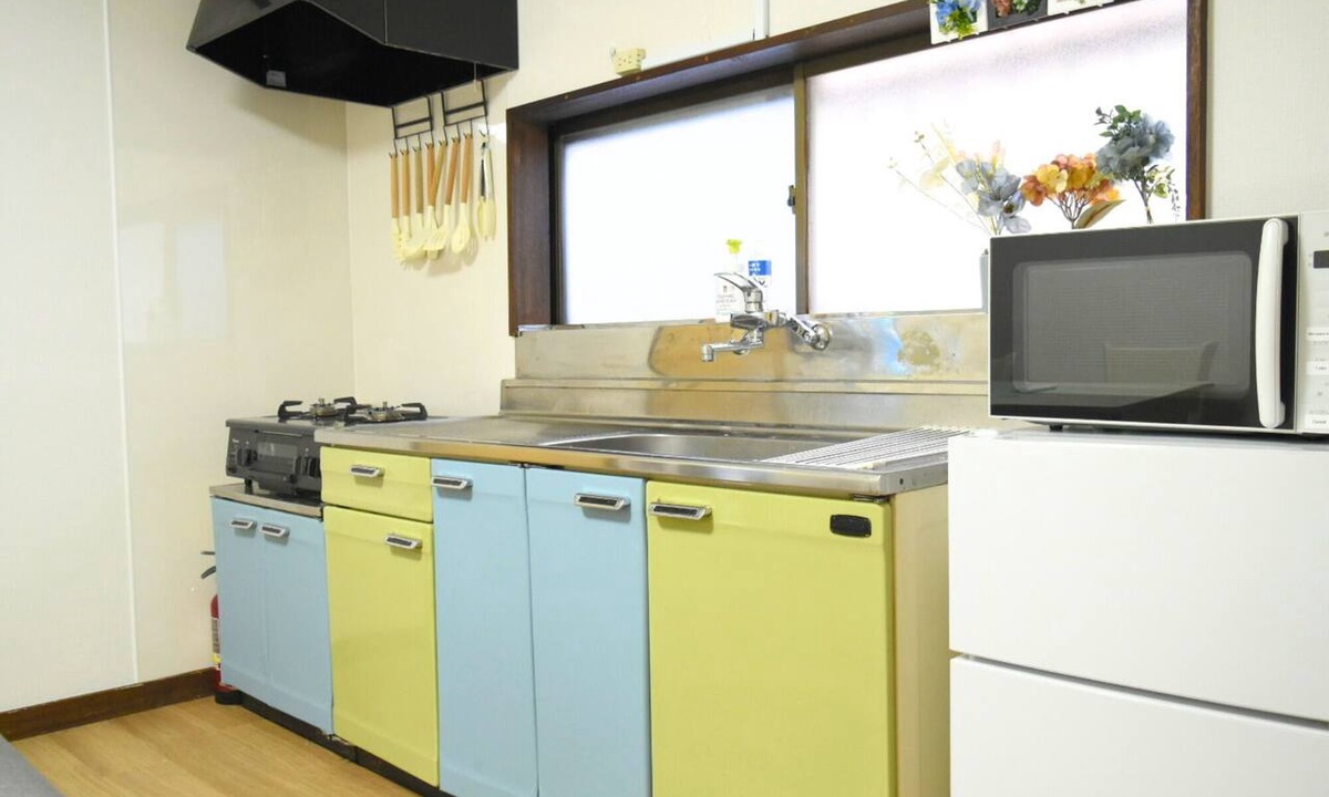 Higashishinkoiwa House | Easy Access to Tokyo/3-Story House/Entire House Rental/With Rooftop/Pets Allowed/Sleeps 5