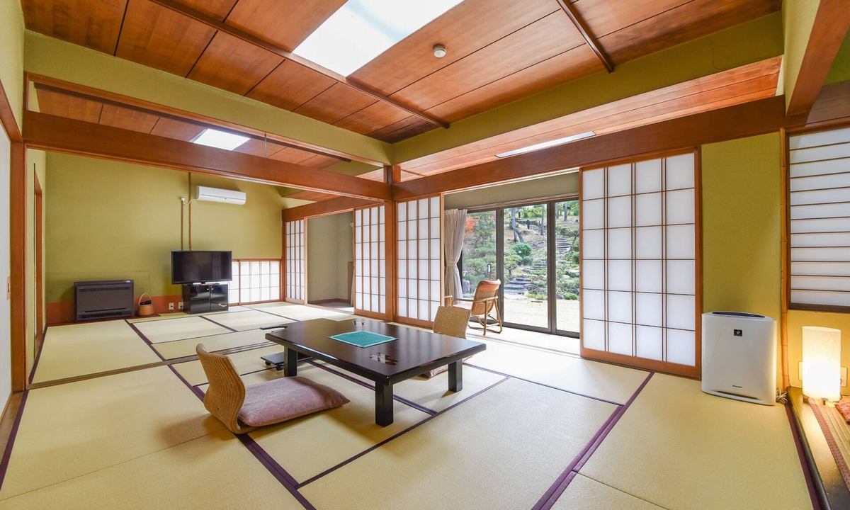 Shimizu Ward House | Hotel Hagoromo