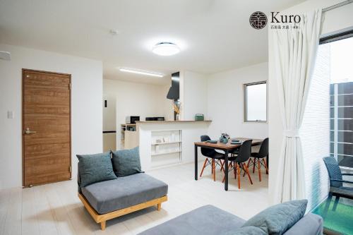 Taketomi-jima Taketomi-cho House | Ishigaki Island villa KURO 石垣島 大浜 一棟貸し