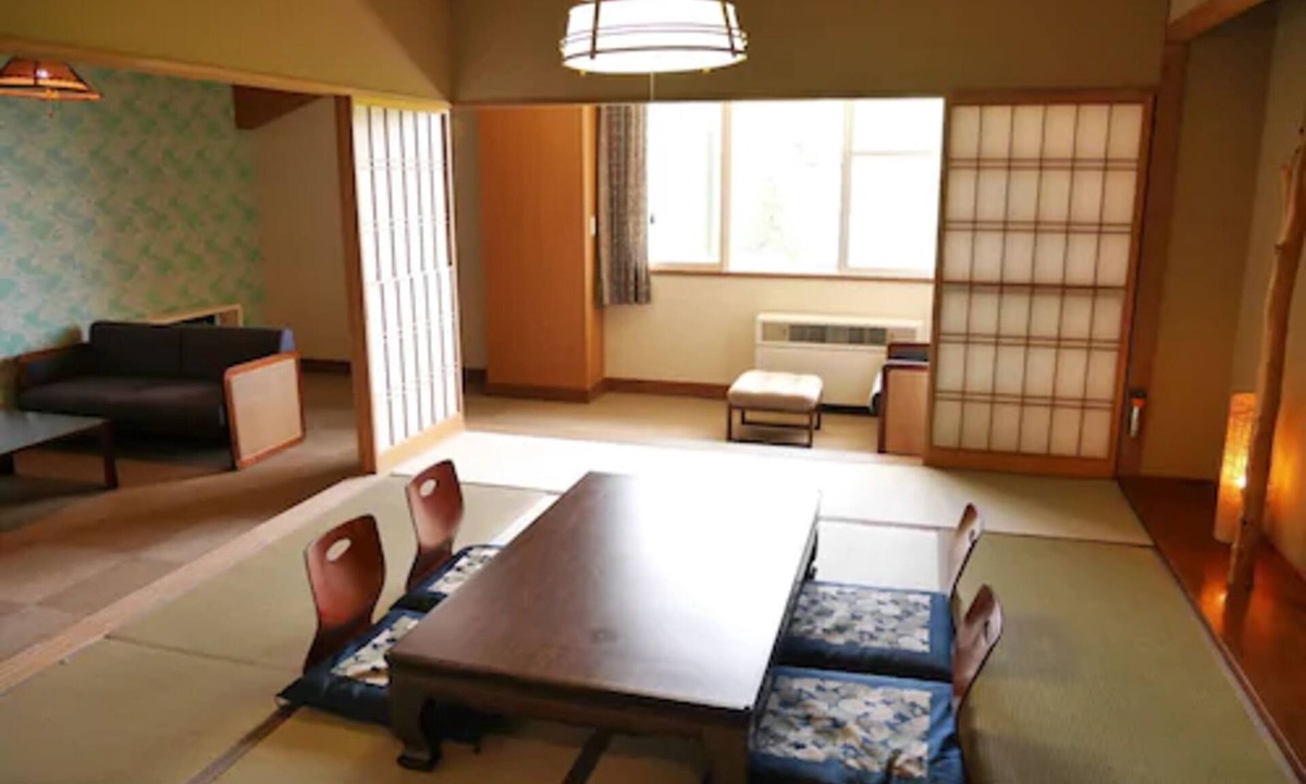 Asahidake Onsen Hostel | K's House Hokkaido - Asahidake Onsen Hostel