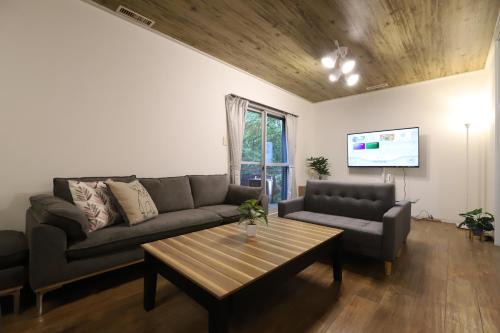 Tsumagoi Villa | kitakaru ASOBIBA base