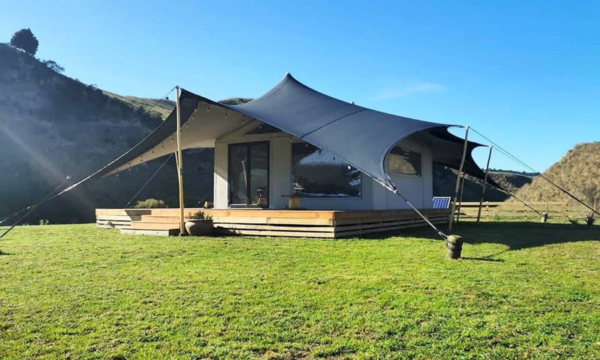Ruapehu District RV Rental | Luxury Safari Tent Rental on the Whanganui River in Taumarunui, New Zealand