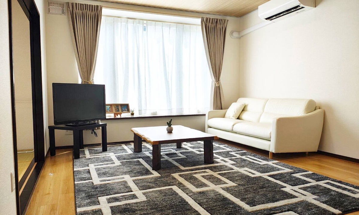 Minami House | Minami Ward, Sapporo—10 or more people/Free shuttle service available/Perfect for groups and families with children! Free parking for 4 cars/We can arrange rental cars!