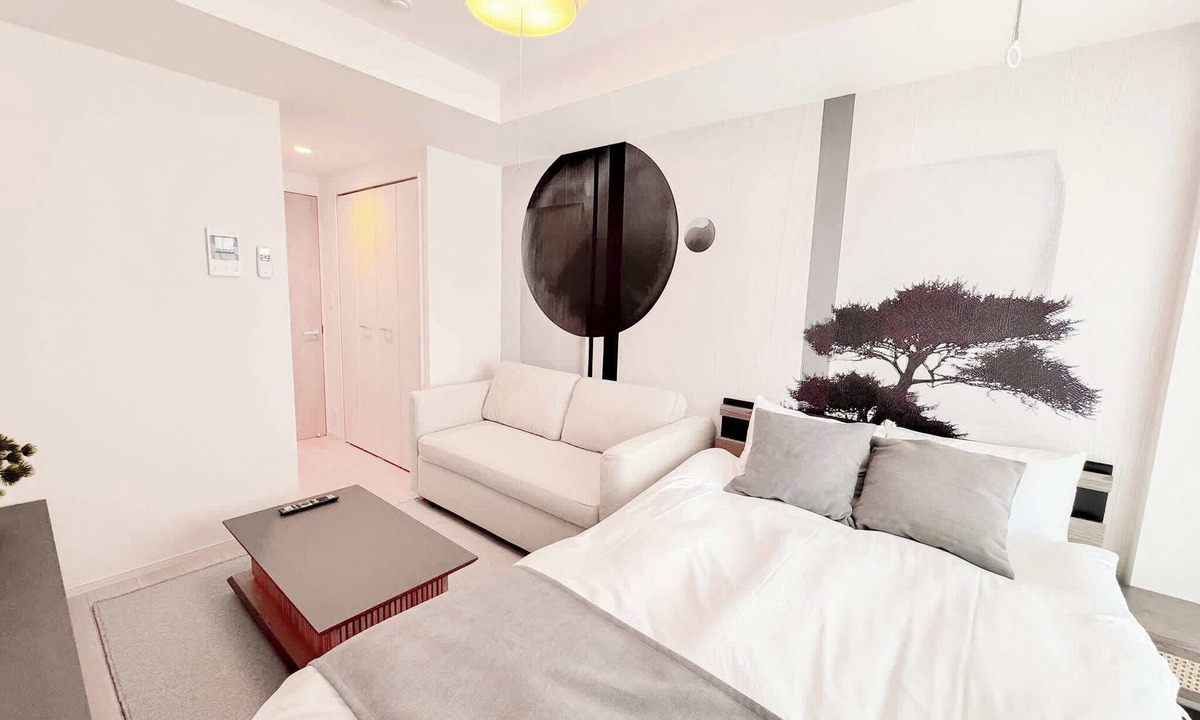 Minamiotsuka Apartment | Modern Studio Steps from Sugamo Station