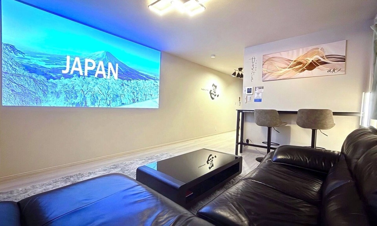 Higashinari House | NEW! [Built in 2024, Entire Newly Built House for Rent/Free Parking Available] Experience Osaka’s Old Town! Conveniently located just 8 minutes by train from Namba! Excellent access to Osaka, Kyoto, and Nara!