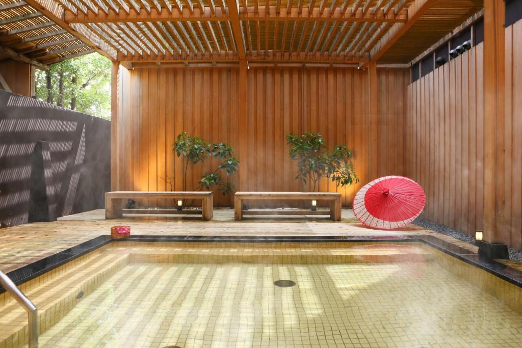 Mikuni Onsen Hotel | Ooedo Onsen Monogatari Awara
