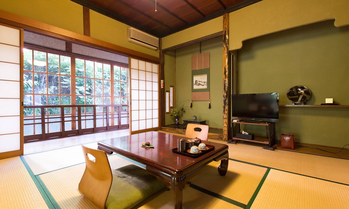 Nakaniikawa-gun House | Ryokan Dangoya
