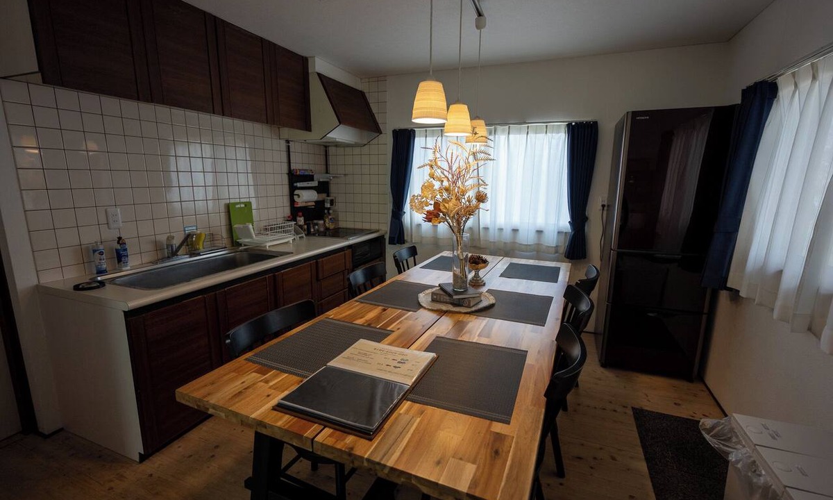 Atsubetsu House | Sapporo Hidden Resort | Entire Private Villa with Tropical Sauna & BBQ