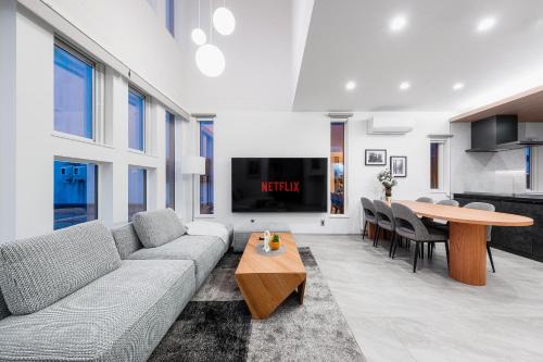 Shiroishi Apartment | The Polaris