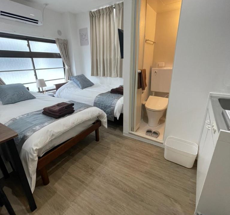 Yotsuya Apartment | Yotsuya, 10 seconds from Yotsuya Sanchome Station, in the heart of Shinjuku