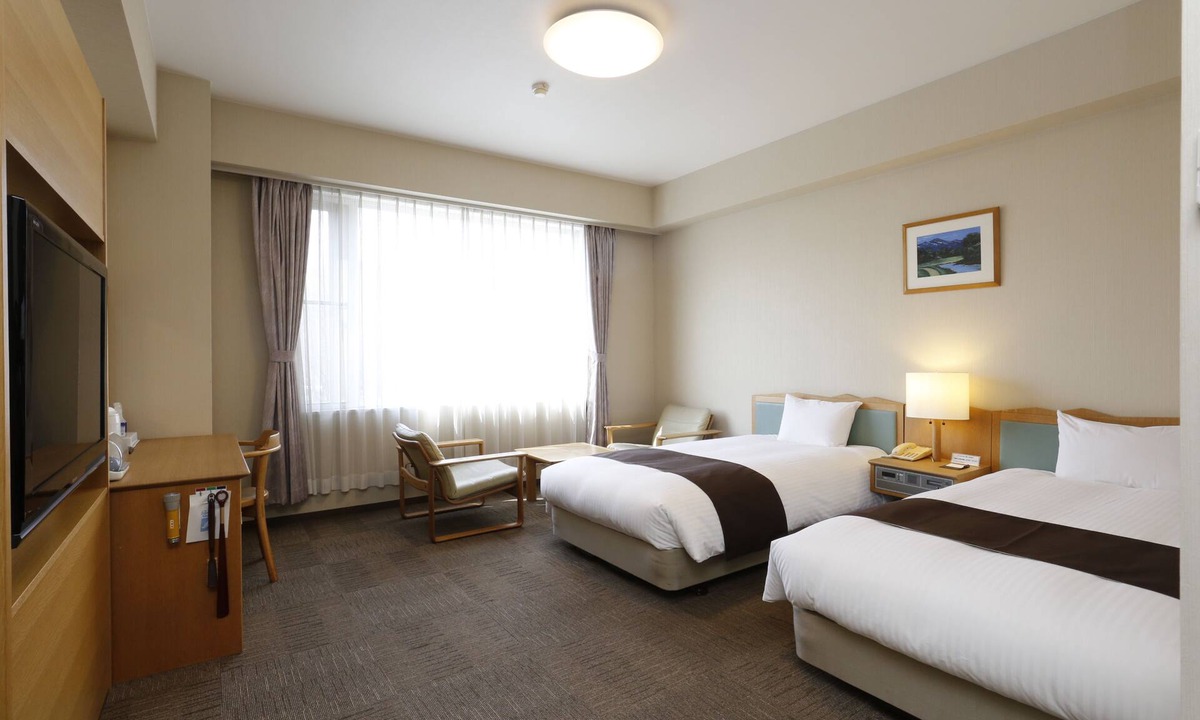 Furu-gun Hotel | Yuyado Kuttari Onsen Lake Inn
