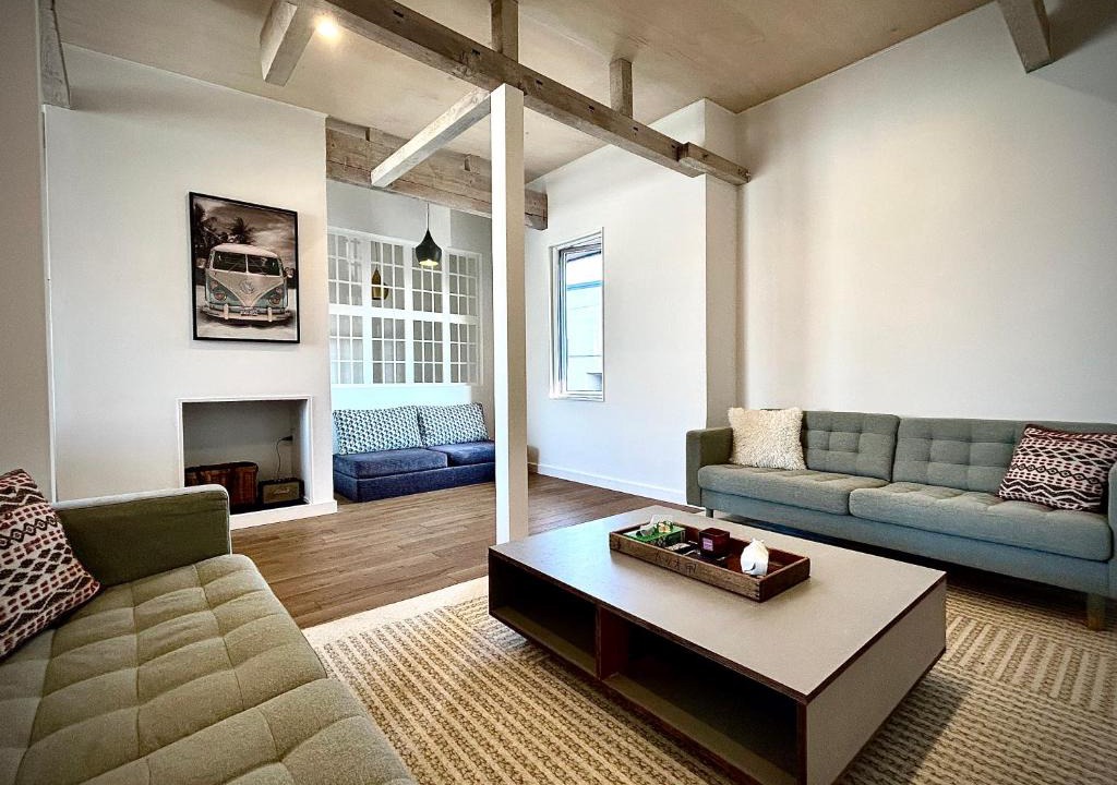Zenibako Apartment | Zeni House