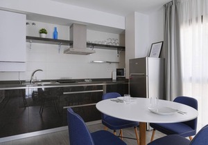 60 m² Apartment ∙ 1 bedroom ∙ 4 guests in Perchel Sur