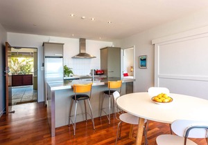 The Sands Apartment 26 - Onetangi Beach in Waiheke Island