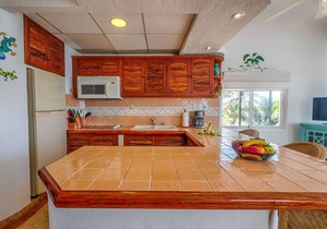 Third-Floor Oceanfront Condo with Balconies & Pool in Akumal