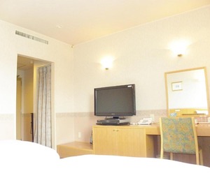 Yonezawa Hotel Stay 