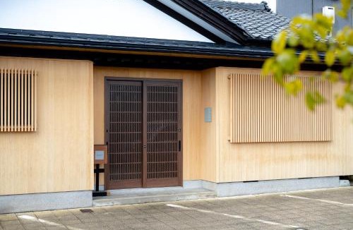Onsen Apartment | あわら温泉湯のまち広場横の湯の花別邸