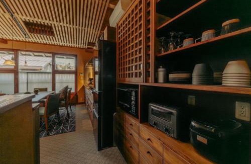 Old Town Apartment | まるで歴史ある町並に迷い込んだ可能ような時間が流れ町並保存地区で特別なひと時をお過ごしください