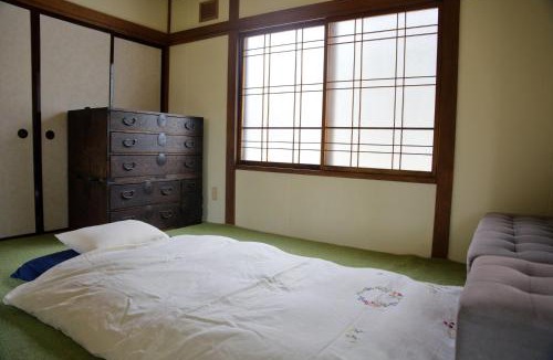 Kawayu Onsen Apartment | 一棟貸し温古知新 古道具屋が営む一軒家