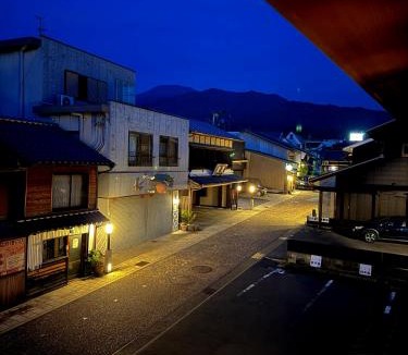 Nakatsugawa Apartment | 中津川宿桝形屋