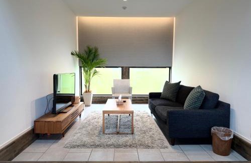 Hokuto Villa | 南アルプスを望むサウナ付き宿,田園風景,全室エアコン,バーベキュー可