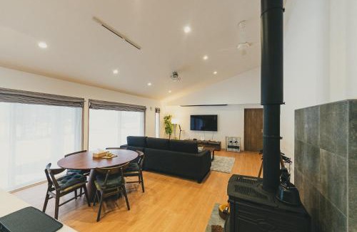 Gujo House | 天頂の別邸 ひるがの
