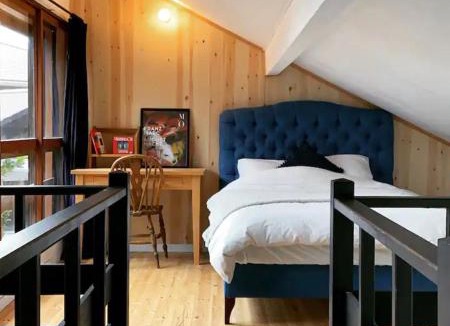 Yamanakako Villa | 山中湖森の中の赤い屋根コテージ
