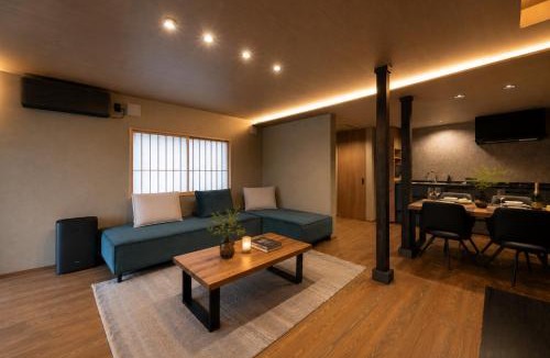 Kanazawa Villa | 庵里 東兼六町