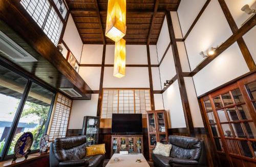 Chuo-ku Villa | 梅光園Fukuoka Traditional House Baikoen I Japanese Style Villa