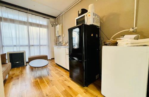 Shiroishi Apartment | 2-2菊札幌中心部から地下鉄で2駅にある古民家型単身アパートメント美室でおすすめ