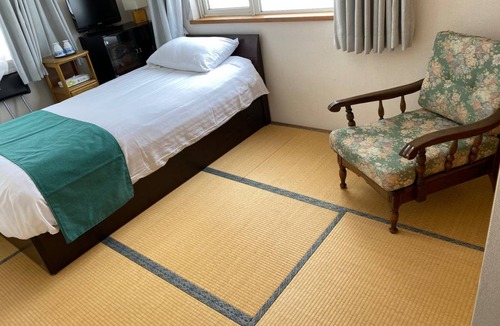 Shirogane Onsen Hotel | 20 m² Hotel ∙ 1 bedroom ∙ 2 guests