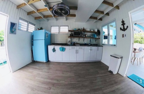 El Combate Ski Chalet | 3-bedroom chalet in amazing Combate, Cabo Rojo with WiFi, AC, pool, billard