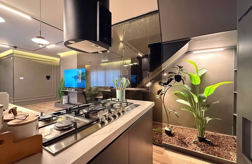Jordan Apartment | 3 bedroom apartment with roof and terrace stylish and modern