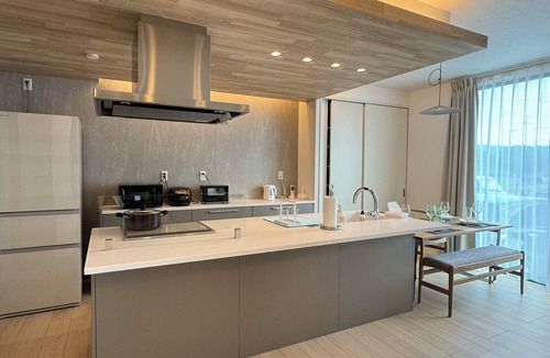 Mashiki Villa | Akikawa Mashiki 3 | 15 min to Airport | Entire 4LDK House | Up to 7 Guests