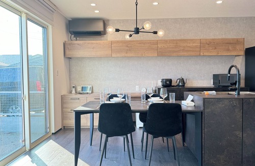 Koshi Villa | Akikawa Miyoshi 3 | 20 min to TSMC | Entire 4LDK House | Up to 5 Guests