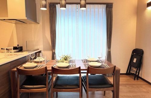 Higashi Ward Villa | Akikawa Toshima 3 | 20 min to TSMC | Entire 5LDK House | Up to 9 Guests