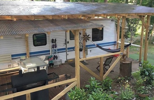 Annaka RV Rental | American Trailer 37F | For 2 people | Free Dog R/Annaka City Gunma