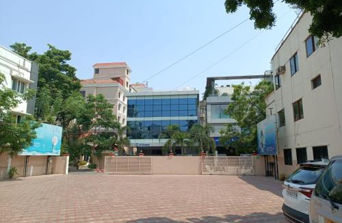 Egmore Hotel | Beverly Hotel