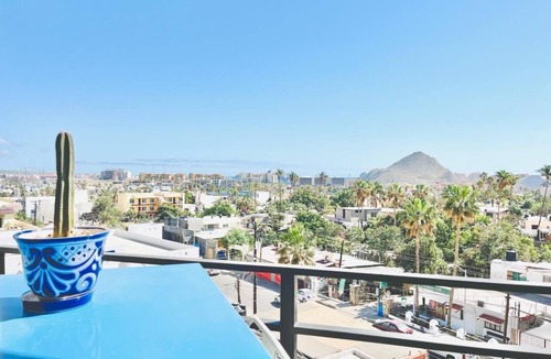 Centro Condo | CASA JOY Beautifuly decorated, Great location & Perfect escape to los Cabos.