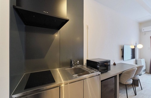 Kotoni Apartment | CAVATINA
